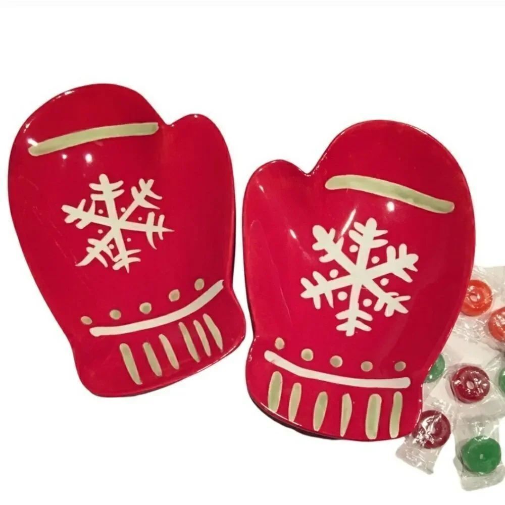Set of 2 Vintage Hallmark Ceramic Red Mitten Serving Plates Candy Dishes Cute!